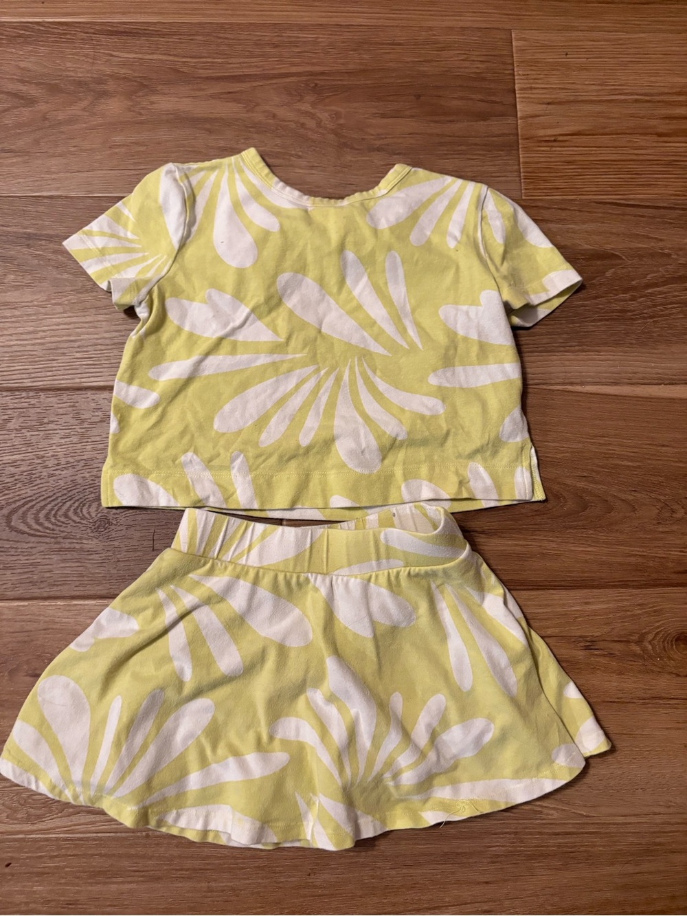 Gap Girls Yellow and White Floral Two-Piece Skort Set